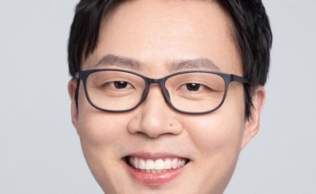 Bin-Bin Chen 
