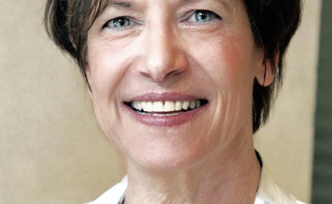 Dr. Kathy Hirsh-Pasek